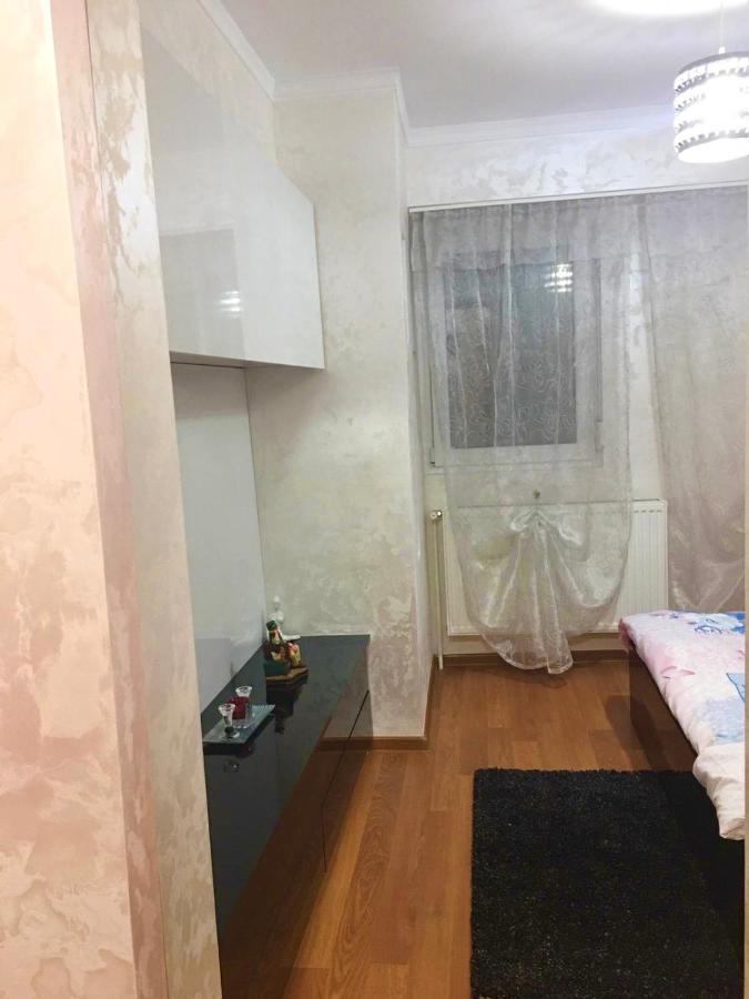 Tribunal Apartament langa Faleza Dunarii Braila Bagian luar foto