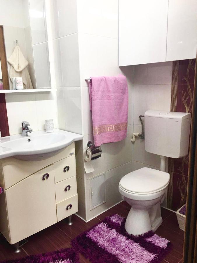 Tribunal Apartament langa Faleza Dunarii Braila Bagian luar foto